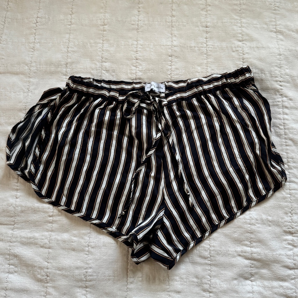Violet & Wren Regency Striped Silk Short • Size: M
